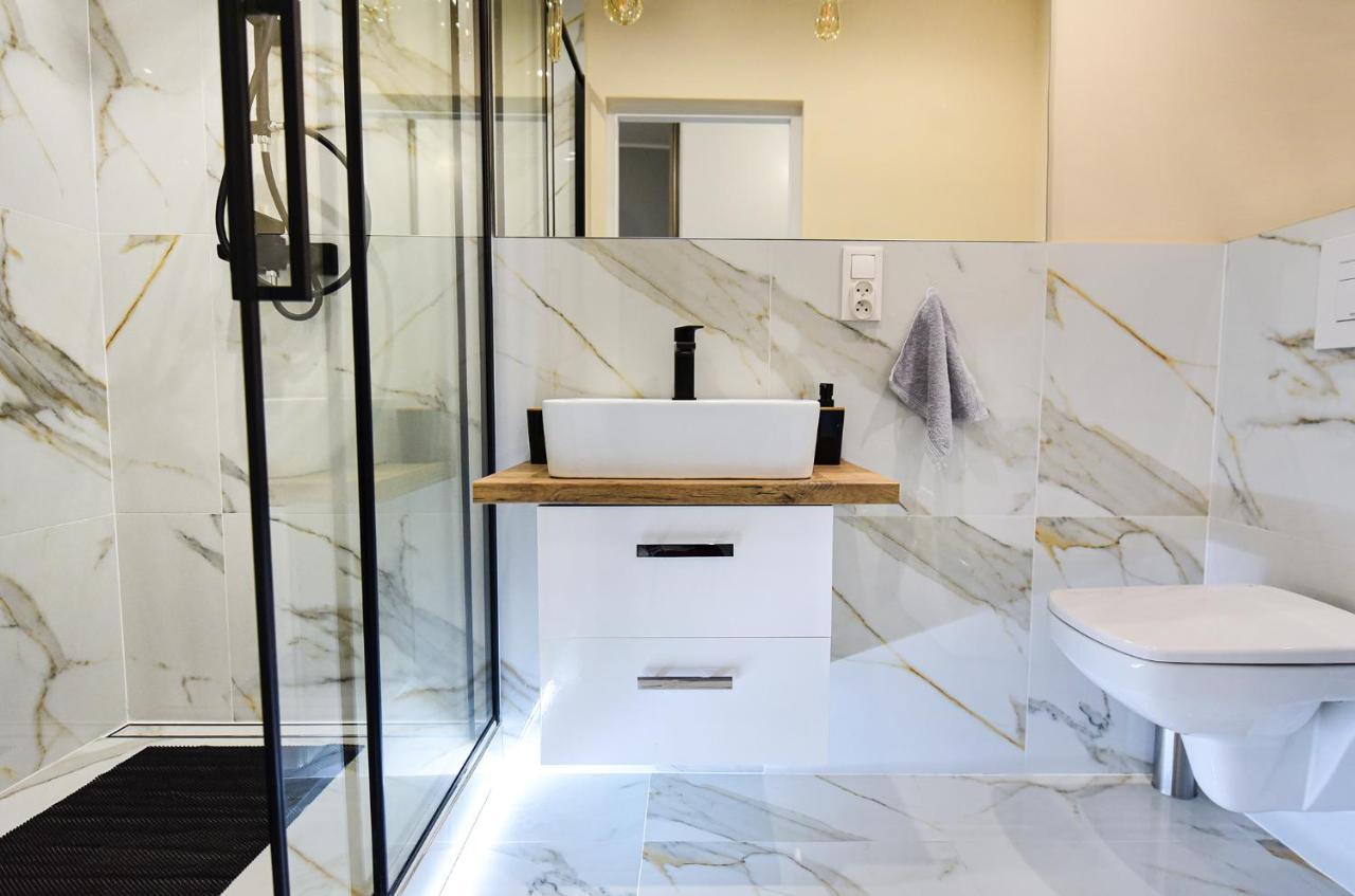 Апартаменти Apartament Przy Fontannach Ґлівіце Екстер'єр фото